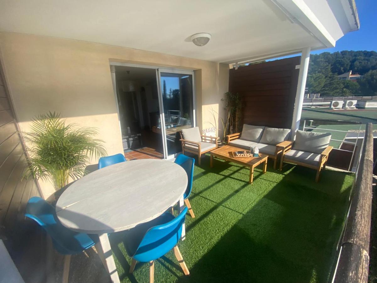 Weekends & Vacances La Ciotat Apartment Luaran gambar